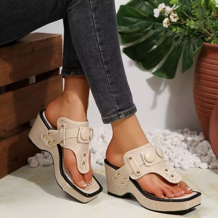 Camila™ – Vevde slip-on kilesandaler
