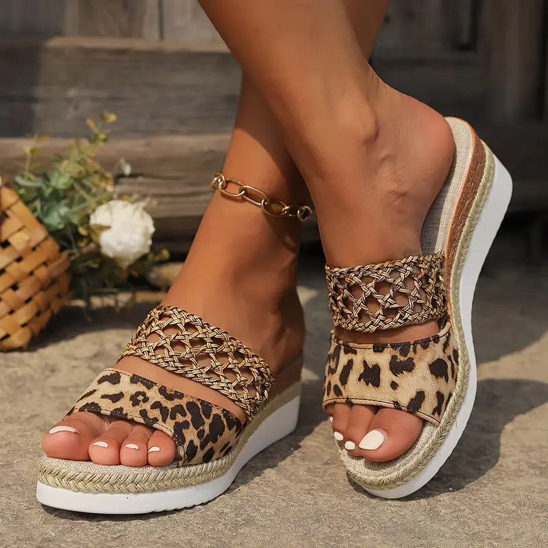 Emilia™ - Avslappede sommersandaler