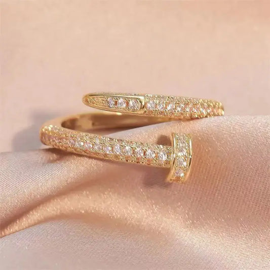 Negleformet Ring | Sammen mot Brystkreft